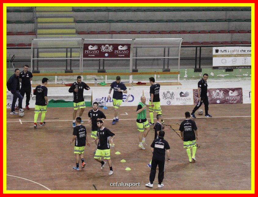 190405 Real playoff 001_tn.jpg
